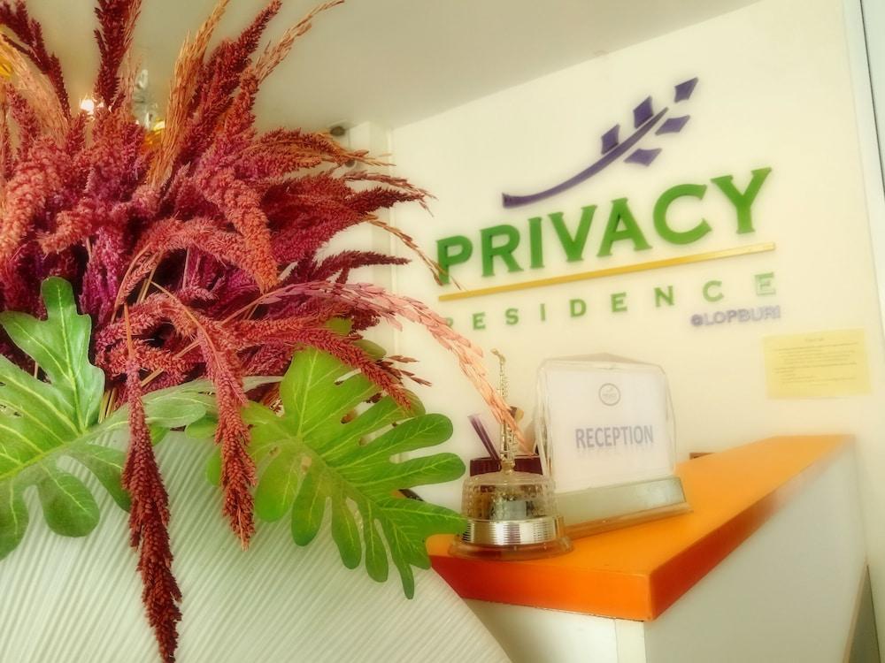 Privacy Residence Lopburi Luaran gambar