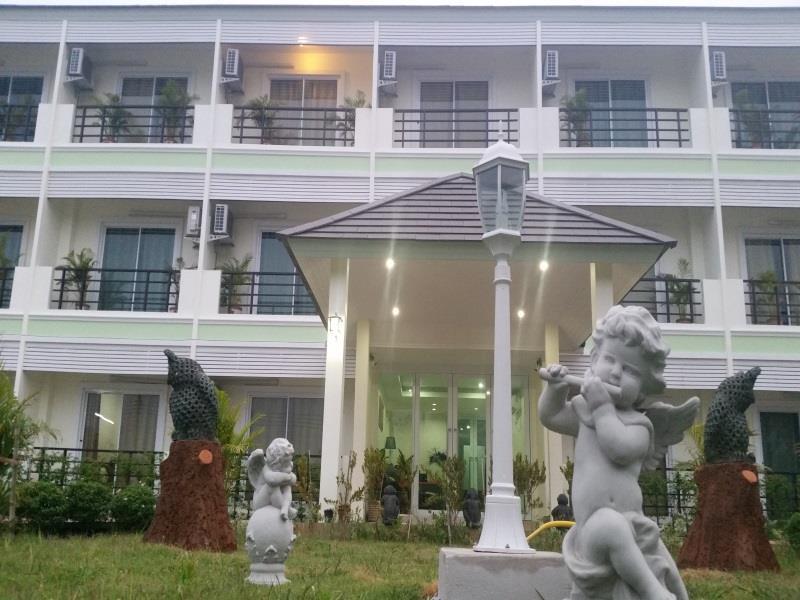 Privacy Residence Lopburi Luaran gambar