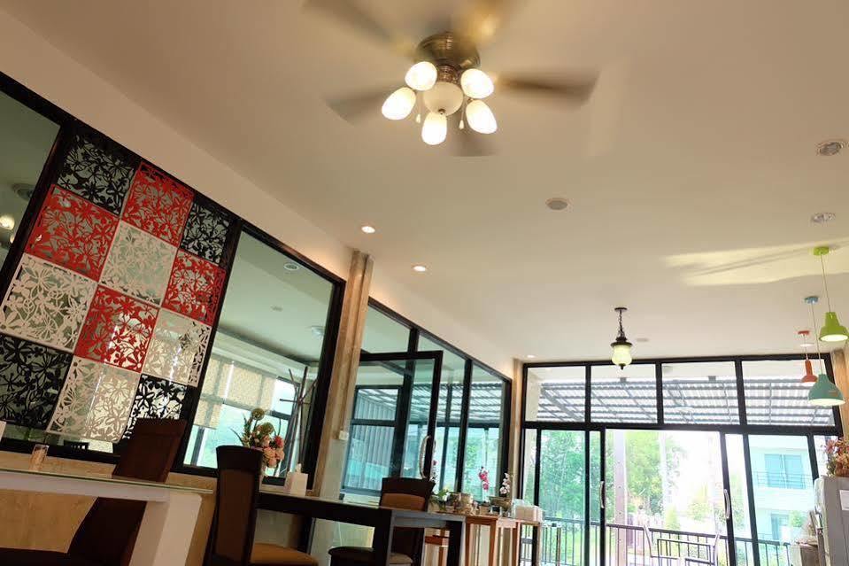 Privacy Residence Lopburi Luaran gambar